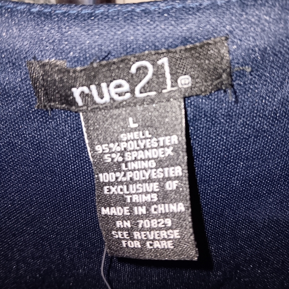 NWT Rue 21 Size Lg Dress - Picture 3 of 3